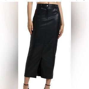 River Island: Women's Black Jeans size US 0 | EU 6 NWT